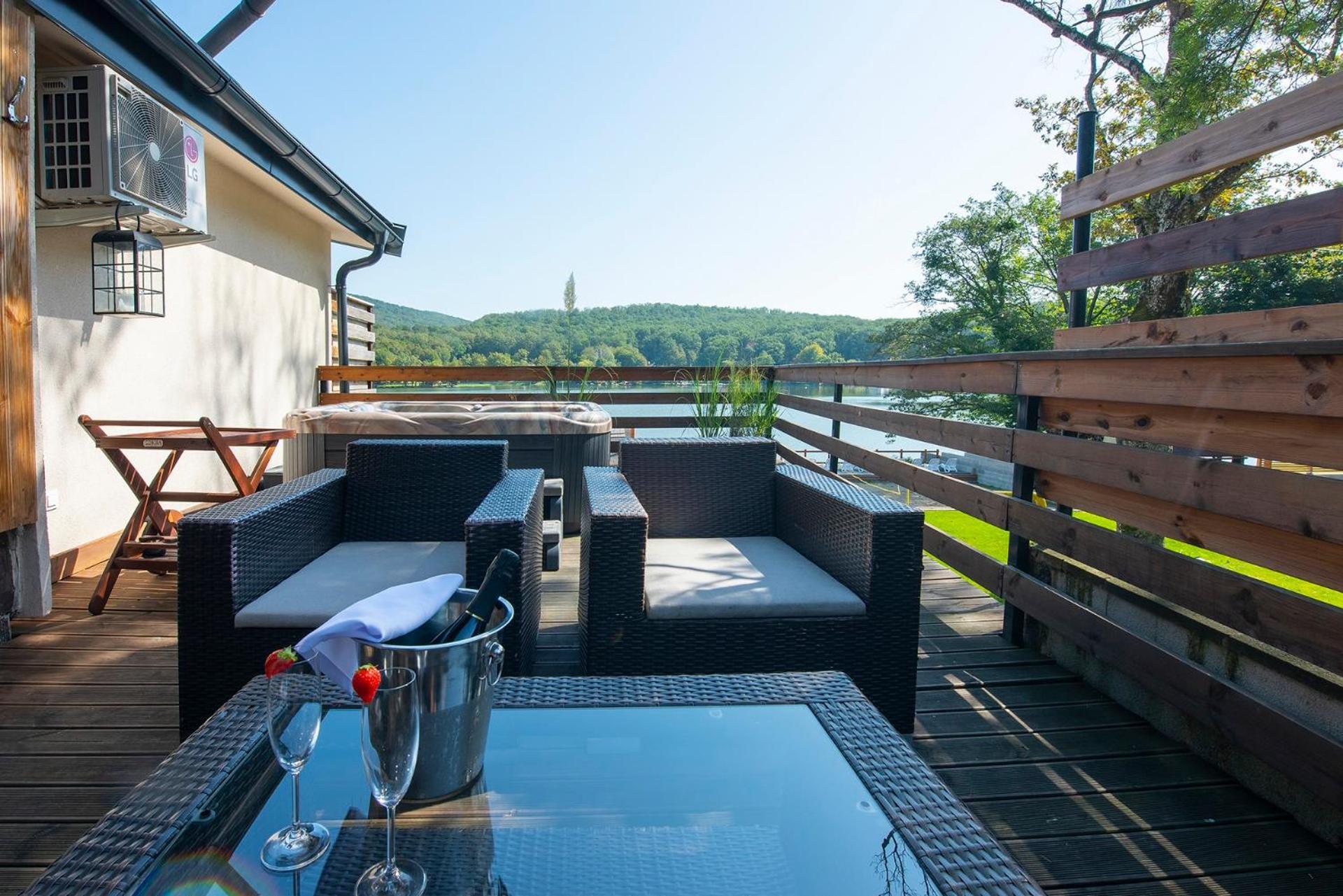 Wellness Hotel Vinnay Exteriör bild